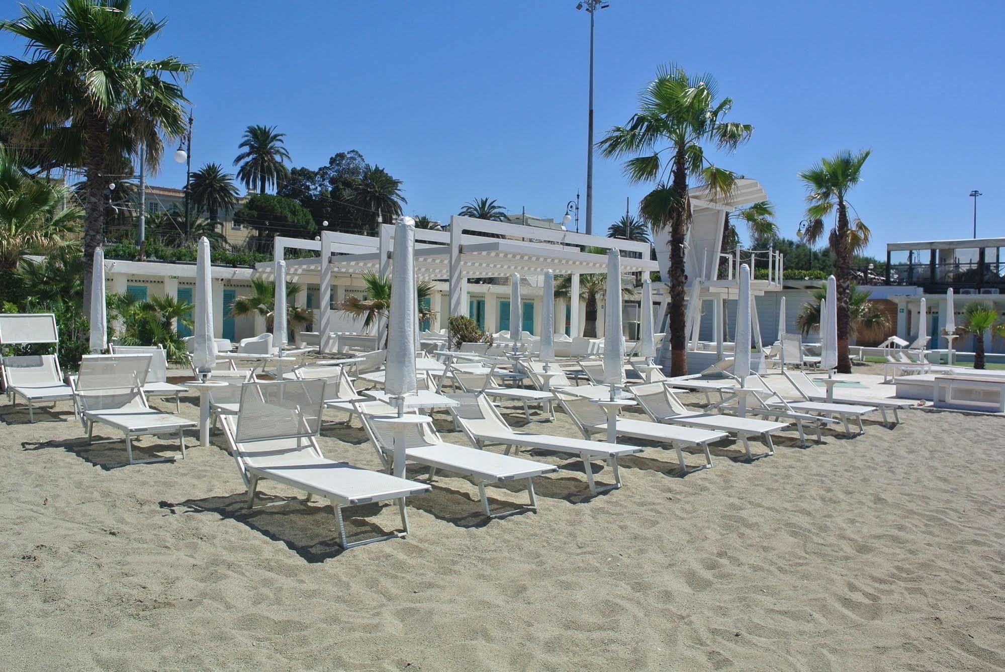 Pellicano Couette-café 2*